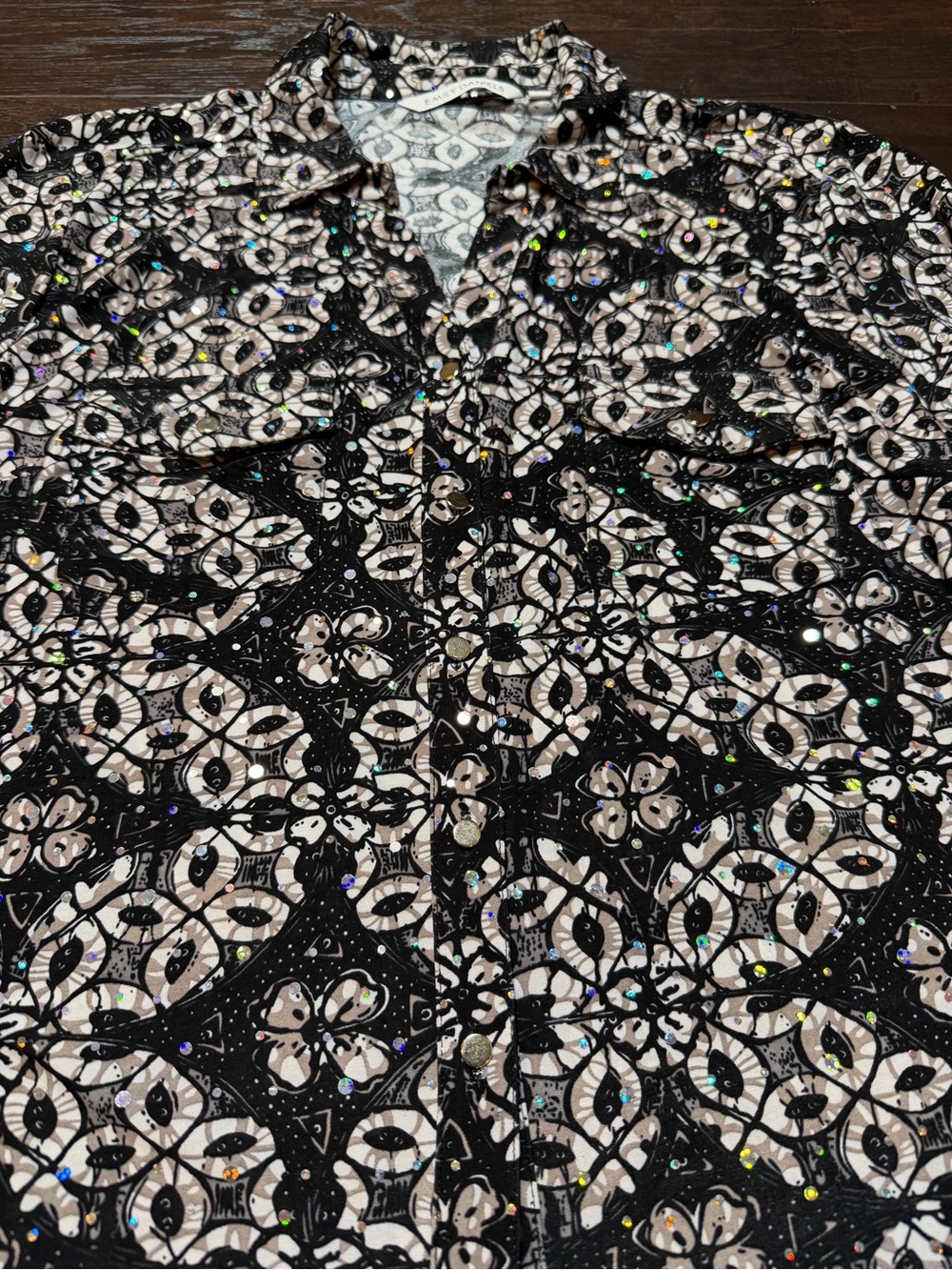 Emily Daniels Rhinestone Abstract Print Button Front Shirt Top Large - Picture 4 of 13